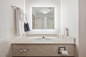Holiday Inn Express & Suites Bethlehem Arpt-Allentown Area