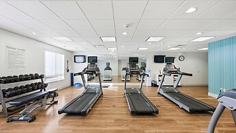 Holiday Inn Express & Suites Bethlehem Arpt-Allentown Area
