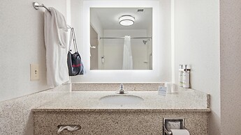 Holiday Inn Express & Suites Bethlehem Arpt-Allentown Area