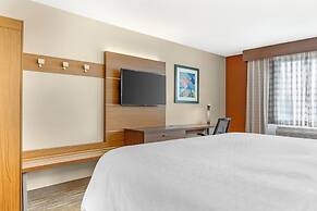 Holiday Inn Express Hotel & Suites Hillview by IHG