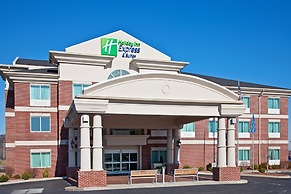 Holiday Inn Express Hotel & Suites Hillview, an IHG Hotel