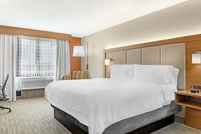 Holiday Inn Express Hotel & Suites Hillview by IHG