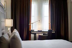 Colcord Hotel Oklahoma City, Curio Collection by Hilton