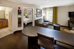 Candlewood Suites Windsor Locks Bradley Arpt by IHG