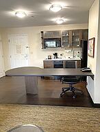 Candlewood Suites Windsor Locks Bradley Arpt by IHG