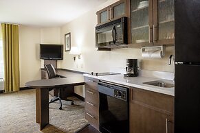 Candlewood Suites Windsor Locks Bradley Arpt by IHG