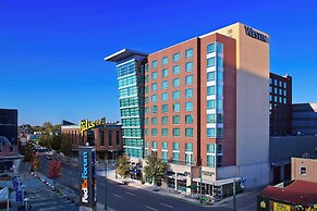 The Westin Memphis Beale Street