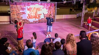 Perla del Golfo Resort