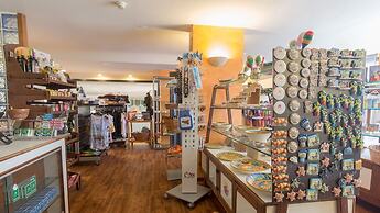 Perla del Golfo Resort