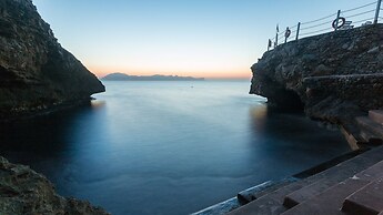 Perla del Golfo Resort