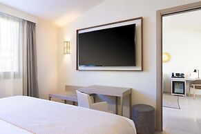 Mangia's Santa Teresa Sardinia, Curio Collection by Hilton