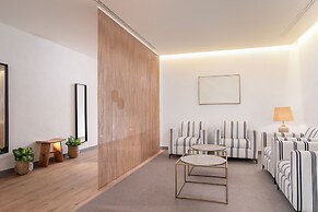 Mangia's Santa Teresa Sardinia, Curio Collection by Hilton