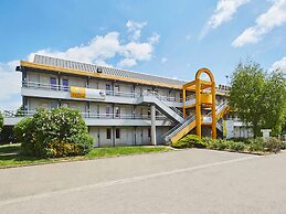 Hôtel Premiere Classe Melun Senart - Vert Saint Denis