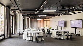 Kimpton Angler's Hotel by IHG