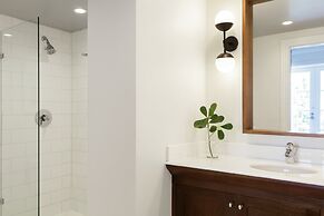 Kimpton Angler's Hotel by IHG