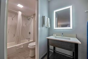 Studio 6 Jackson, MS - I-55