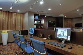 Courtyard by Marriott Republic Aprt Long Island/Farmingdale