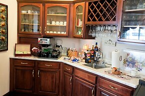 Bradford House Bed & Breakfast