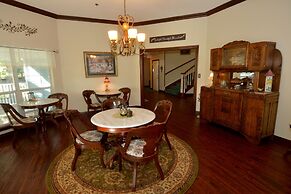 Bradford House Bed & Breakfast