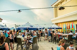 Pier House 60 Clearwater Beach Marina Hotel