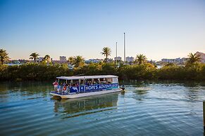 Pier House 60 Clearwater Beach Marina Hotel