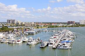 Pier House 60 Clearwater Beach Marina Hotel