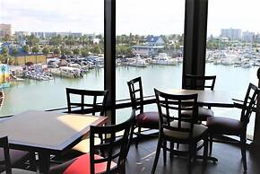 Pier House 60 Clearwater Beach Marina Hotel