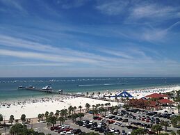 Pier House 60 Clearwater Beach Marina Hotel