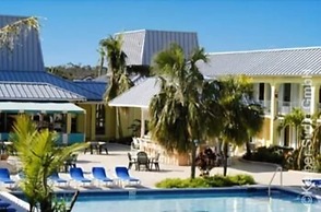 Royal Islander Hotel