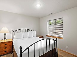 Bear Hollow Village by All Seasons Resort Lodging