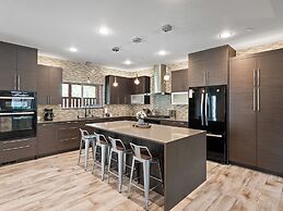 Bear Hollow Village by All Seasons Resort Lodging