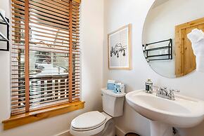 Bear Hollow Village by All Seasons Resort Lodging