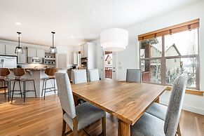 Bear Hollow Village by All Seasons Resort Lodging