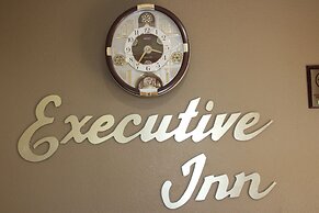 Cotulla Executive Inn