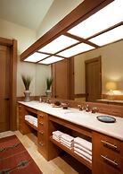 Obsidian Residence Club