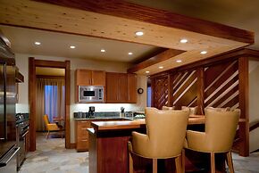 Obsidian Residence Club