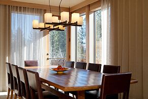 Obsidian Residence Club