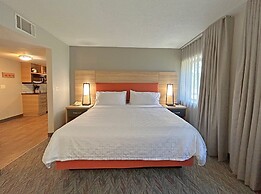 Candlewood Suites Indianapolis Downtown Medical District by IHG