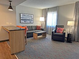 Candlewood Suites Indianapolis Downtown Medical District by IHG