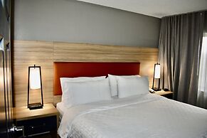 Candlewood Suites Indianapolis Downtown Medical District by IHG