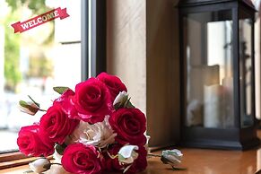 Maxim Boutique Hotel