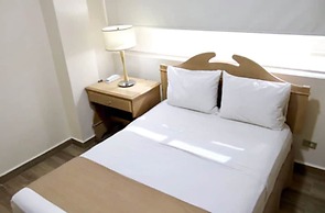 Hotel Madero Express