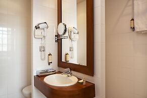Best Western Plus Hotel Colbert