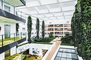 Courtyard by Marriott Prague Airport