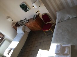 S. Martin Hotel