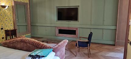 Aquapetra Resort and Spa