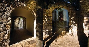 Aquapetra Resort and Spa