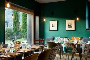 Aquapetra Resort and Spa