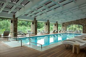 Aquapetra Resort and Spa