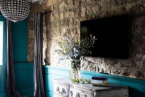 Aquapetra Resort and Spa